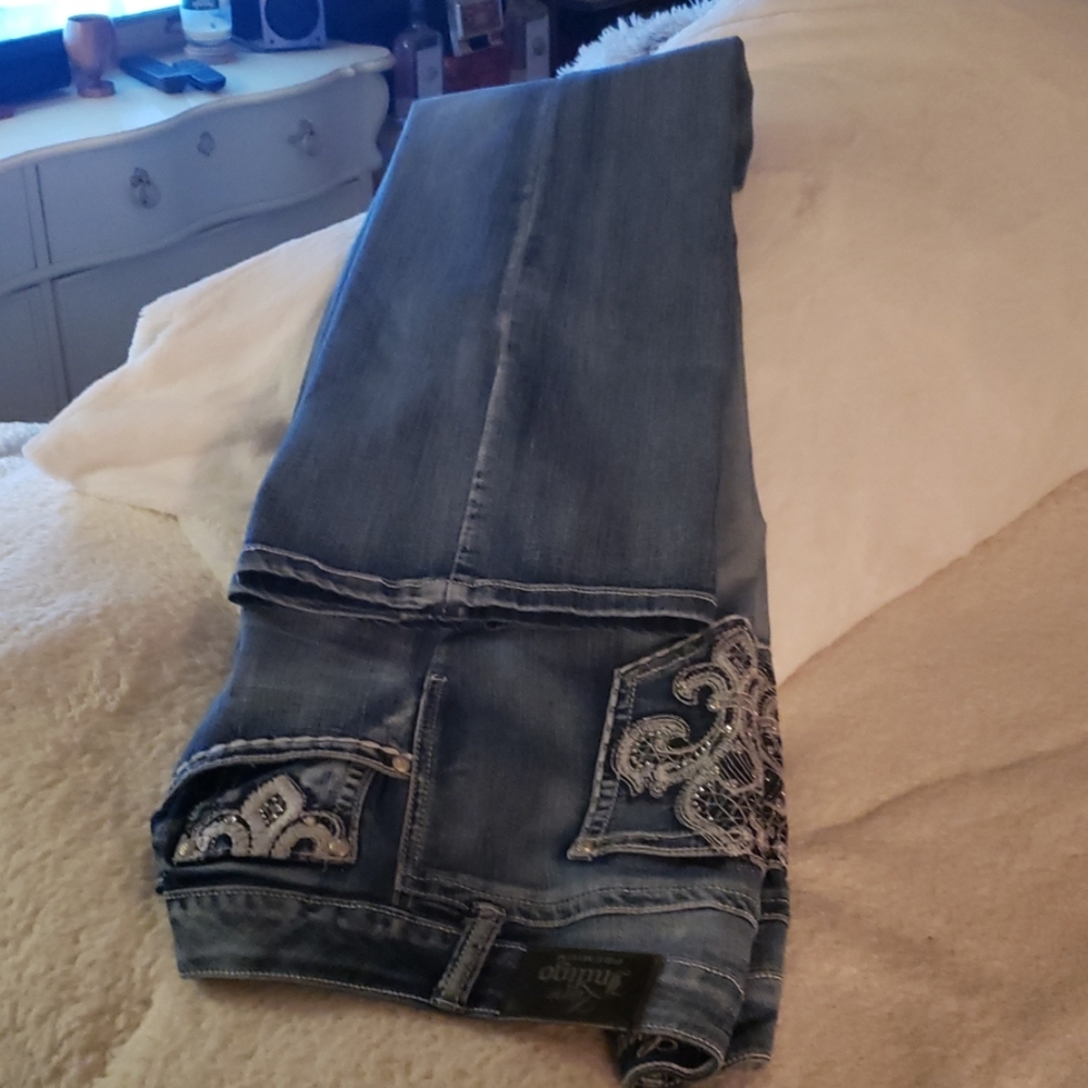 jeans
